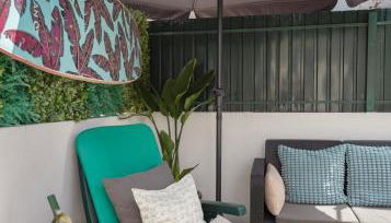 "Linda's Guest House" Beach House with Private Patio & Hot Tub, 3 Min from the Beach - Foto 4, sunbed