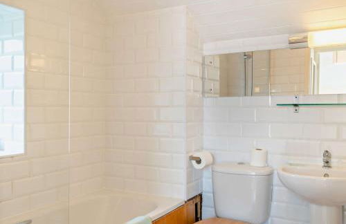 3 Bed in Llandeloy 92675 - Photo 15