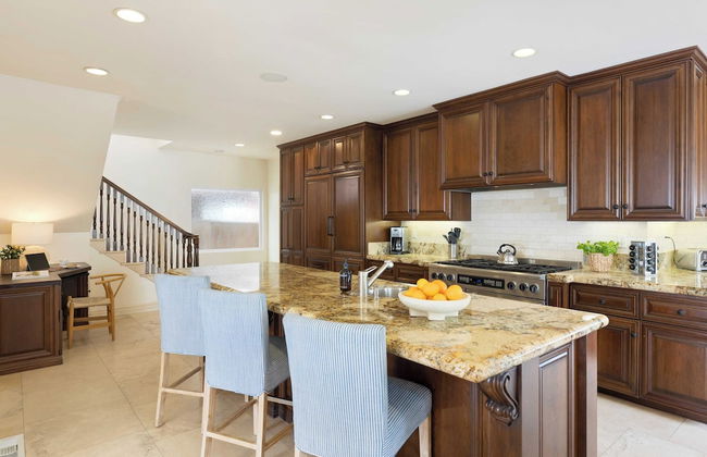 Shoreline by Avantstay Spectacular Beachfront Home w/ Fire Pit, Spa & Pool Table - Foto 19