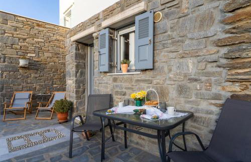 Aloni Stone Studio with Private Parking - Photo 17