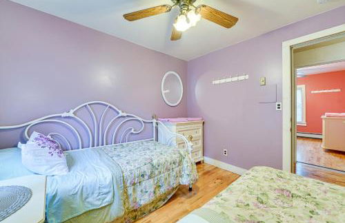 Lanesville Home with Pool Table, Bar and Deck! - Foto 24