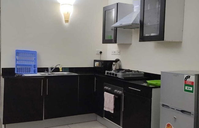 Lux Suites Golden Sun Studio Apartments - Foto 1