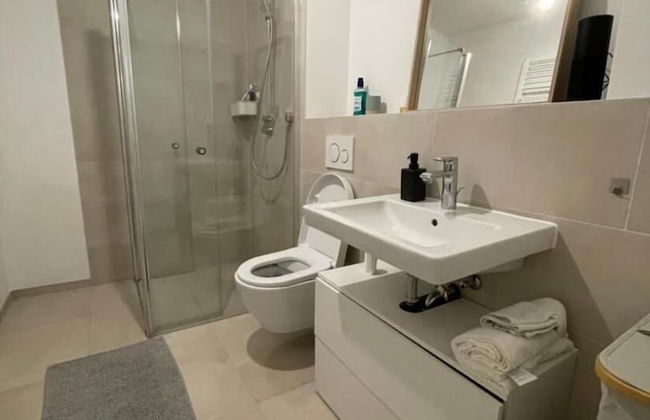 Precious Airport Sta - Foto 7