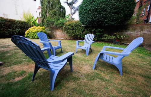 Solent Court - Photo 6