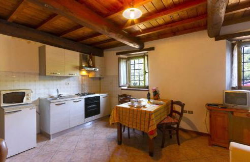 Gorgeous Apartment In Casoli Lu - Foto 7