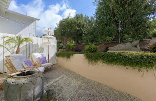 Outdoor Spaces and Coastal Sanctuary - Photo 4