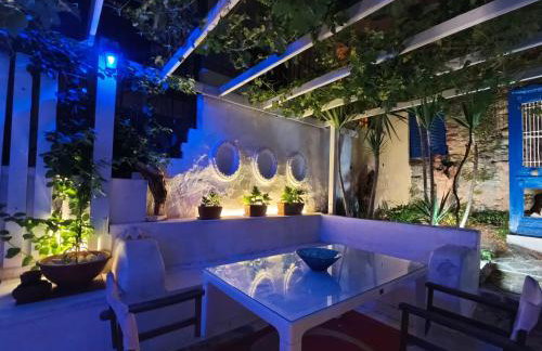 Isalos Urban Oasis Thessaloniki - Tranquil Garden Retreat - Walk to City Center - Free Easy Parking - Near Helexpo & University - Foto 2