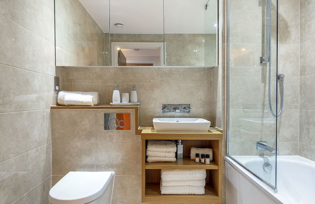 Two Bedroom Apartment in Limehouse - Foto 24