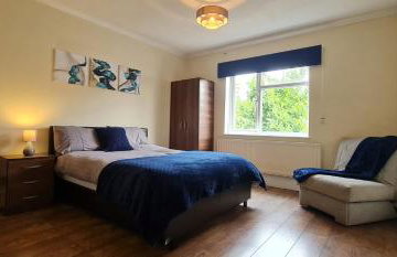 6 Bedroom Spacious villa, Free Parking - Foto 6