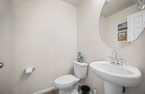 10 min to DIA, Walk to the Gaylord! - Foto 37