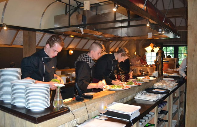 Cozy Holiday Home with Dishwasher near Zwolle - Foto 14