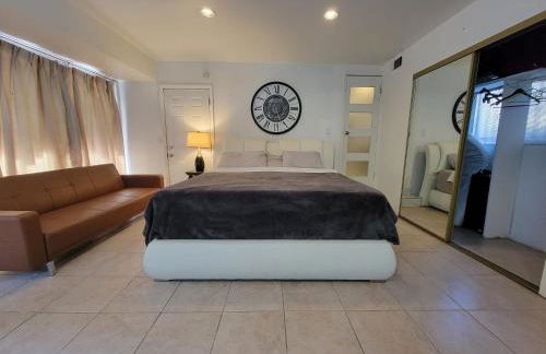 Private guest studio 5 minutes to Rodeo Drive and in great area - Foto 20