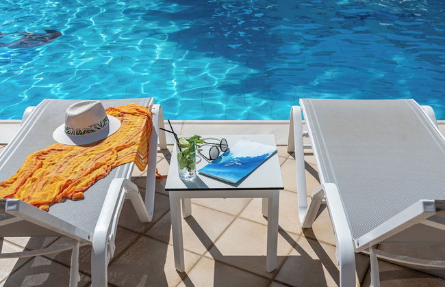 Ilios Suites - Foto 15