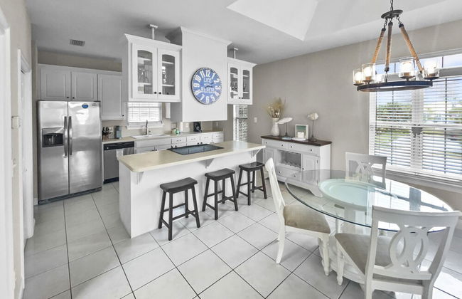 Paradise by the Pier l Ocean Views l Dog Friendly l Steps to Pier Park Shopping and Restaurants - Foto 17