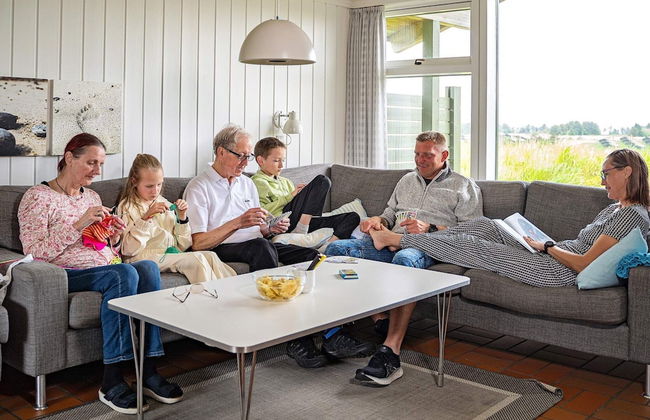 6 Person Holiday Home on a Holiday Park in Hanstholm - Foto 7