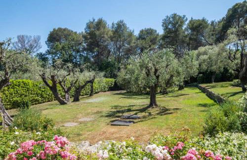 Jewel of 280m with Infinity Pool in Absolute Calm - Foto 28