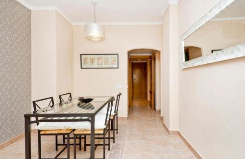 Glorias:Sagrada Familia 15 minutos - Playa 20 minutos - Foto 2