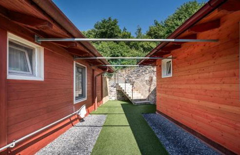 Amazing Home In Solto Collina Bg - Photo 38