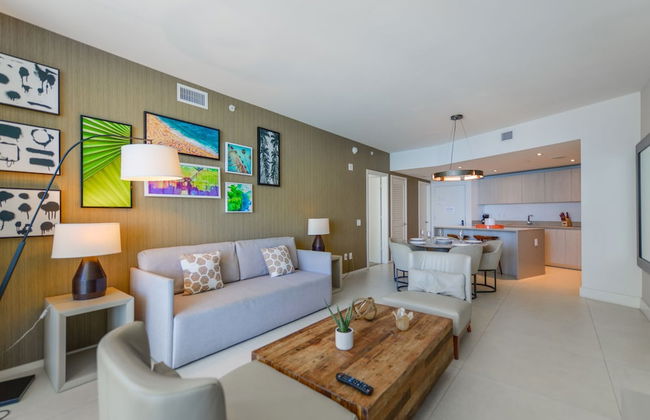 Beachfront Condo with Mesmerizing Views - Foto 31