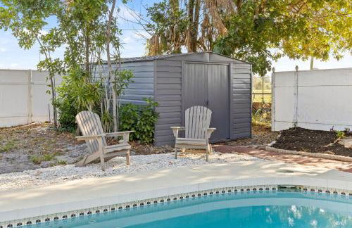 Sunny Palmetto Oasis: 4br Home With Private Pool 4 Bedroom Home by RedAwning - Photo 116