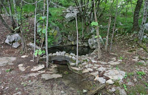 Secluded house with a parking space Dolenja Vas, Central Istria - Sredisnja Istra - 24528 - Foto 2
