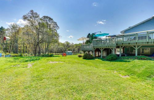 Peaceful 1-Acre Parksville Home Large Deck and Yard - Foto 32