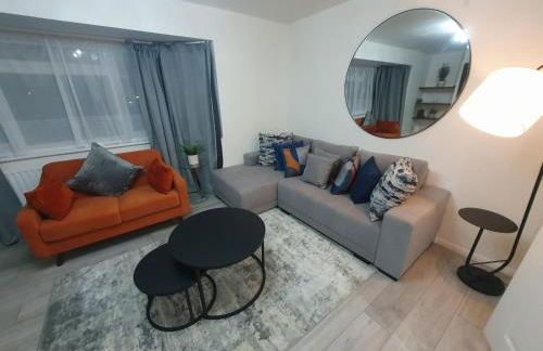 Bright Modern & Spacious 2-Bedroom Apartment - Opposite Penge East Station - 15 mins to Central London! - Foto 43