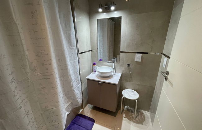 Splendid, Modern, and Cozy - Foto 15