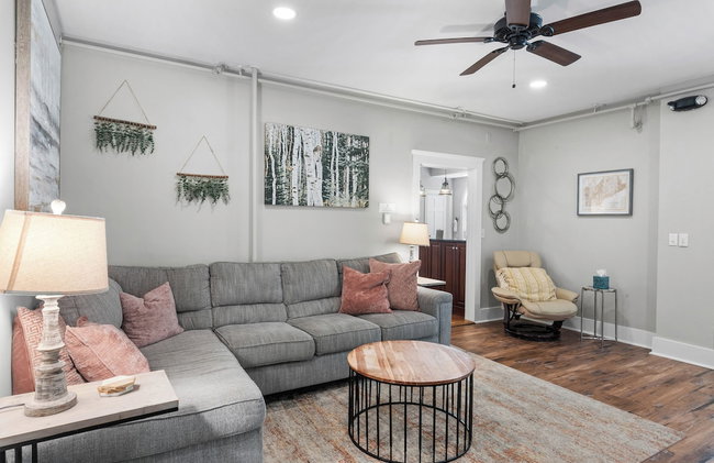 TuckAway Suites at East Branch - Foto 77
