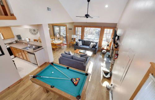 Whispering Pines Cabin Hot Tub Near Ski - Foto 4