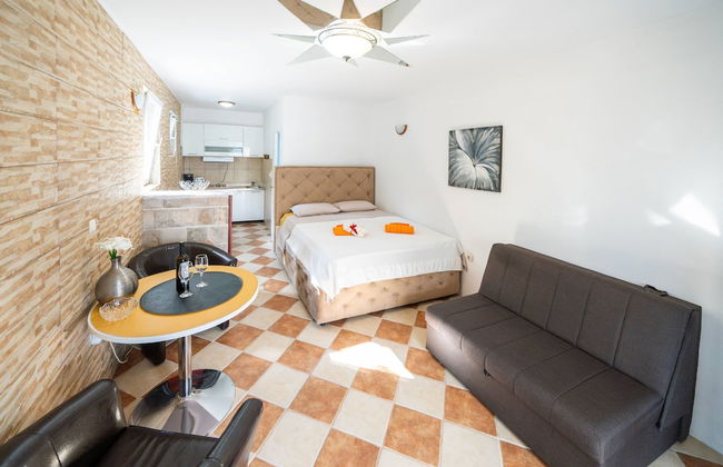 Apartments Vukovic - Photo 6