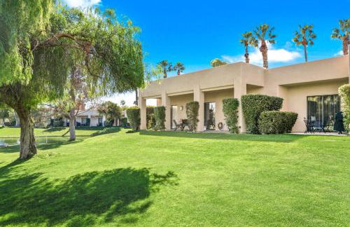 Midnights at the Oasis - Foto 14