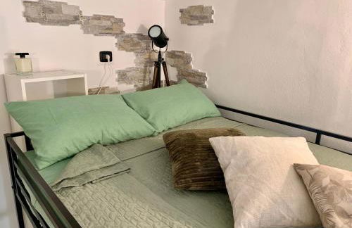 Old Porlezza Apartment - Photo 19