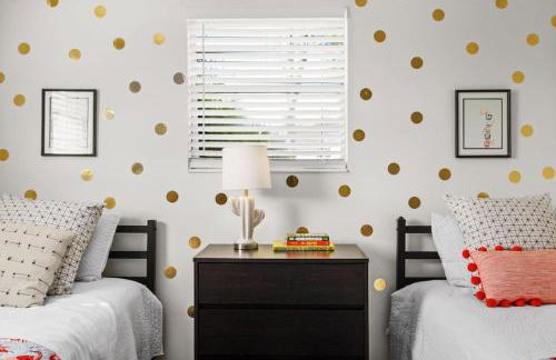 Stylish 3BR 2BA House Minutes from PCB - Book now - Foto 17