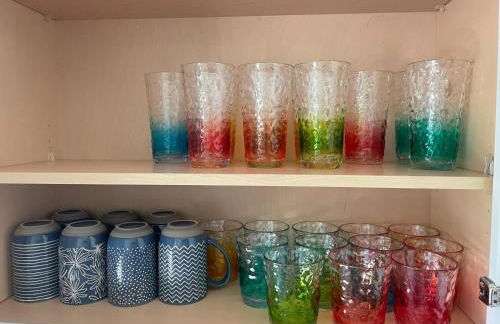 Newly Remodeled Mid-Century Modern Lake Condo - Foto 38