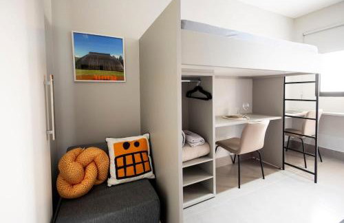 107-Studio compacto, moderno, climatizado perto da UEL - Foto 59