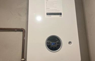 One Bedroom Apartment in Gorgie with new central heating system - Foto 12