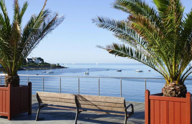 Holiday Home With Private Outdoor Pool, Gouesnac"h - Foto 16