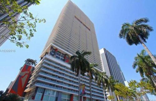 Luxury Building with Ocean Views in Downtown - Foto 25