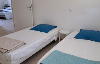 JOLIE VILLA dans un endroit paisible, à 3 mn de la Mer et de la Montagne - Foto 12