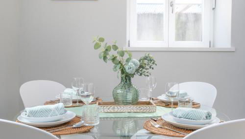 Exklusiv: Historisches Apartment mit Deckengewölbe - Foto 2