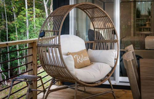 Sapphire Skies - Photo 28