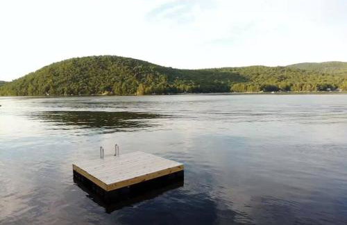 Little Red Wing 50s Lake Cabin - Foto 14