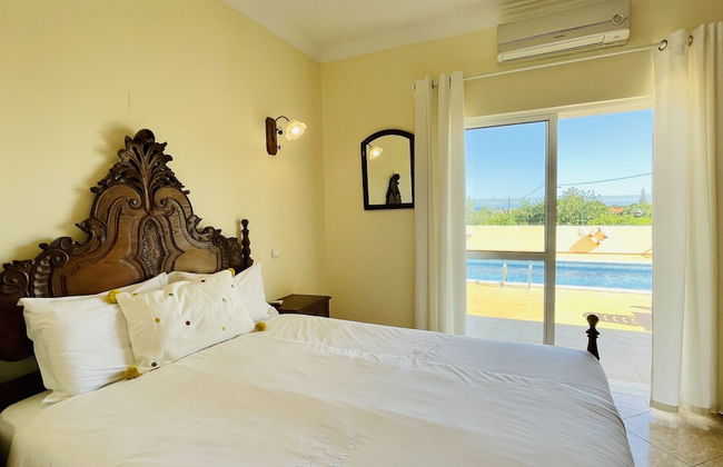 Lara Lima CIP - Photo 3