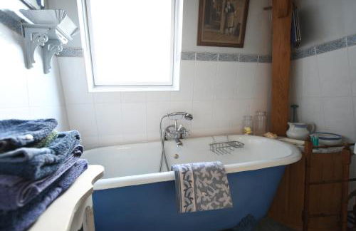 Le Val Clos, appartement dans une maison de maître 19e - Foto 15