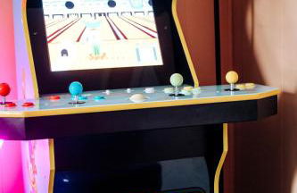 Giggling Creek Cottage - BedJet! King Sized! Gazebo, 45 Acres, Arcades, Nintendo, more - Photo 37