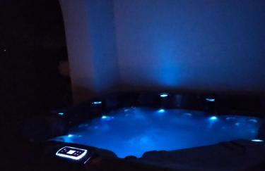 Reve de Panda avec Sauna et Jacuzzi Privatif - Foto 6