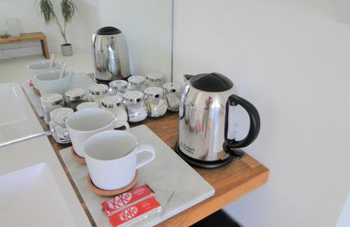 Private Double Room and Ensuite in Historic Cornish Cottage - Photo 7