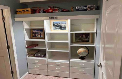 NY - NJ Tennis Suites - Sleeps 40 - 15 Mins to NYC - Foto 65