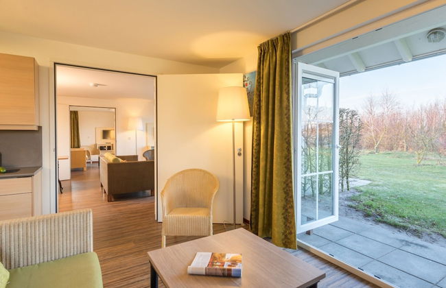 Luxurious Detached Villa With Washer, in De Maasduinen Area - Photo 17